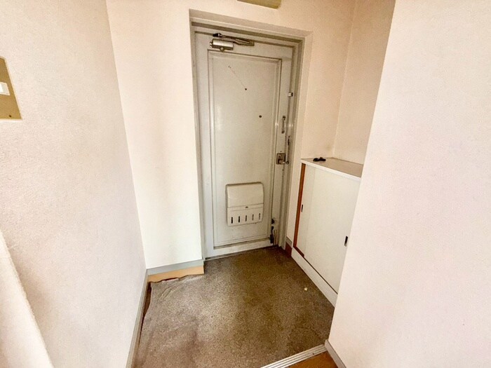 物件内観写真20　(玄関)