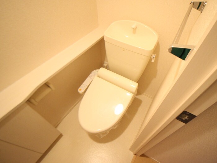 物件内観写真10　(トイレ)