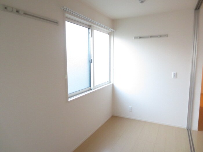 物件内観写真11　(居室)