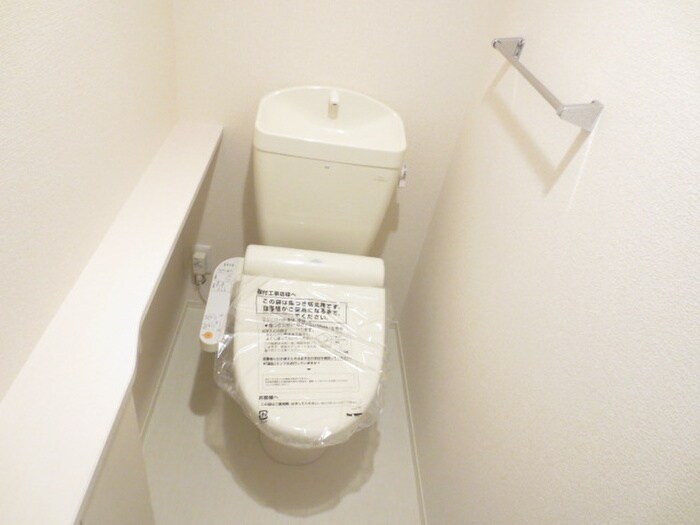 物件内観写真15　(トイレ)