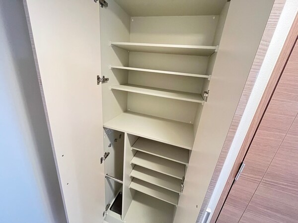 靴箱
