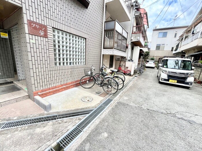 物件外観写真5　(駐輪場)