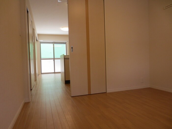 物件内観写真18　(居室)