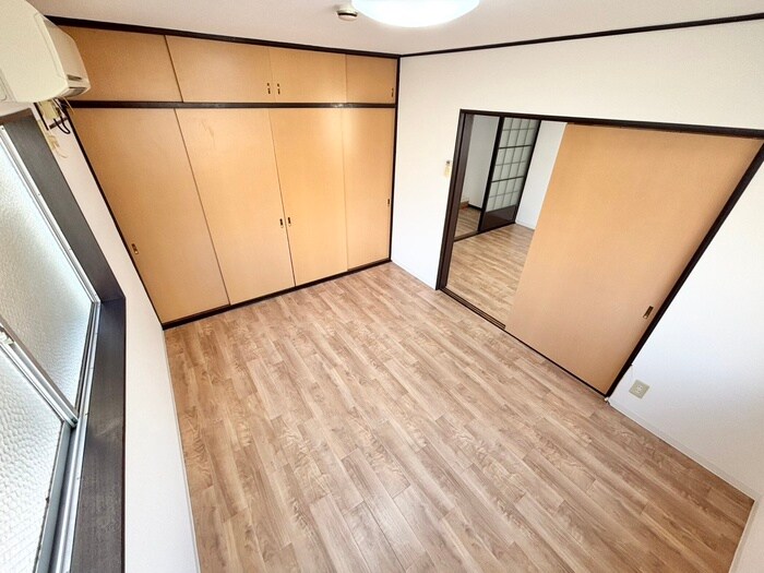 物件内観写真14　(居室)