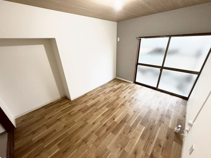 物件内観写真21　(居室)