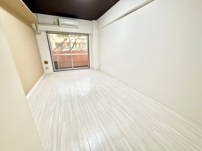 物件内観写真12　(居室)