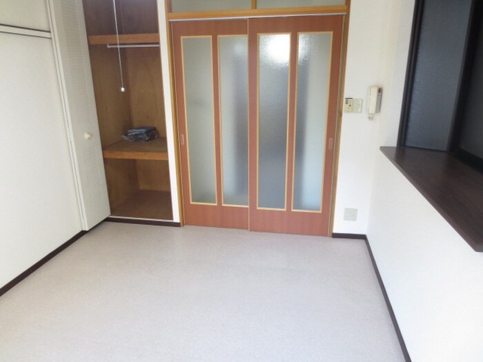 物件内観写真22　(居室)