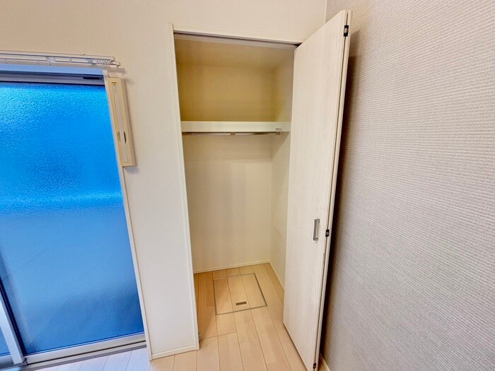 物件内観写真16　(収納)