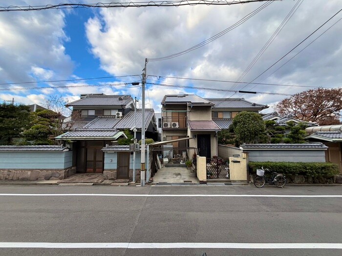 ハーモニーテラス今川の室内からの展望