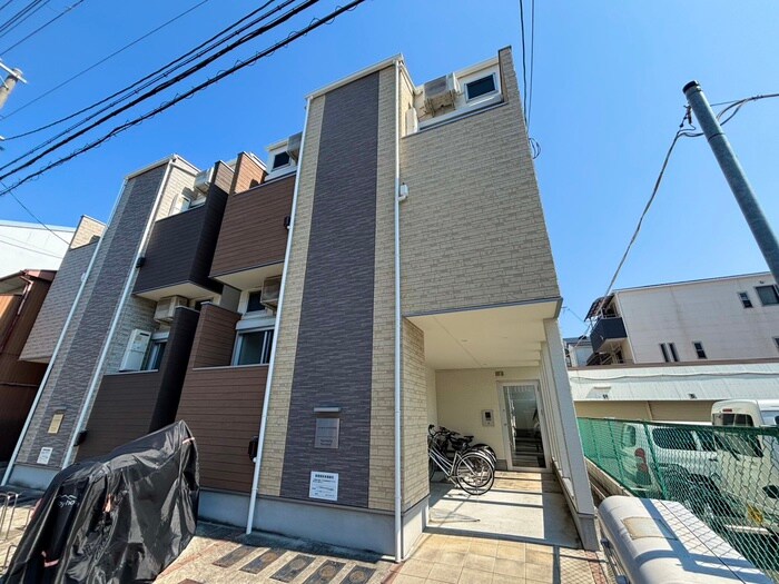 物件外観写真1　(外観写真)