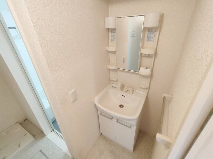 物件内観写真13　(洗面)