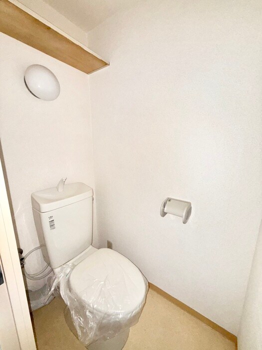 物件内観写真12　(トイレ)