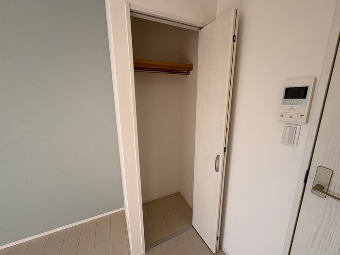 物件内観写真15　(収納)