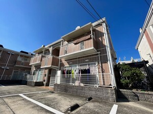 ラ・プラーニュ弐番館外観写真