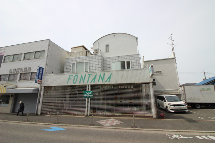 上野西３丁目貸店舗