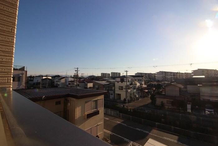 物件内観写真22　(室内からの展望)