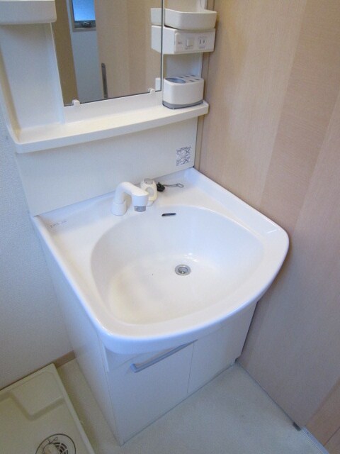 物件内観写真9　(洗面)