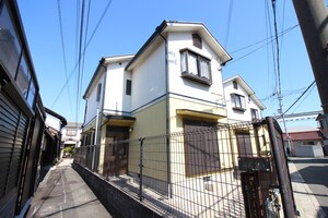 中川貸家Ａ外観写真
