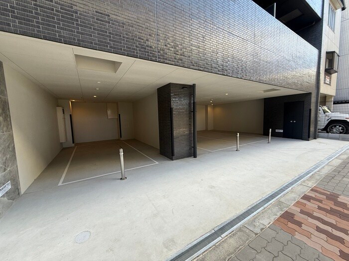 ウェルホームズ住吉大社の駐車場