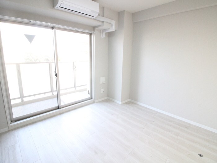 物件内観写真12　(居室)