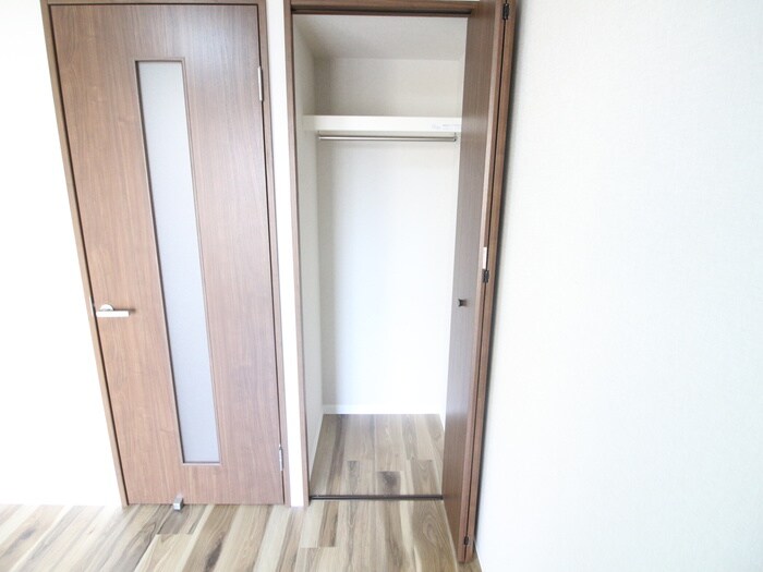 物件内観写真14　(収納)