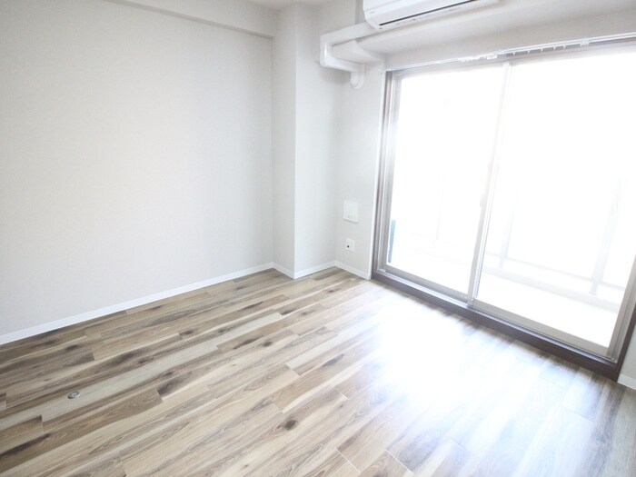 物件内観写真15　(居室)