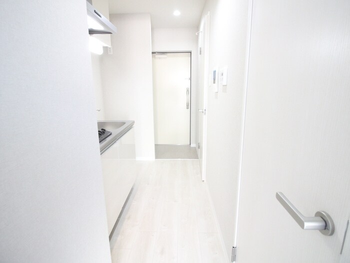 物件内観写真19　(玄関)