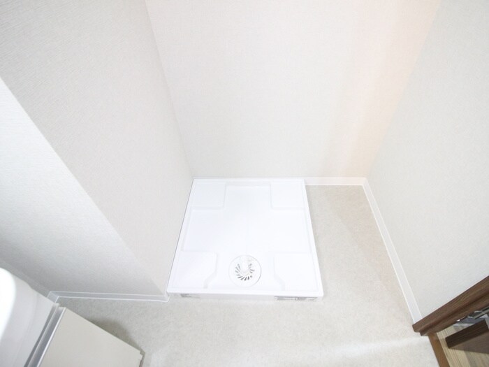 物件内観写真22　(洗濯機置場)