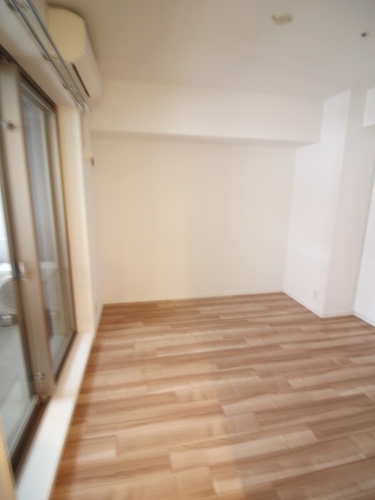 物件内観写真16　(居室)