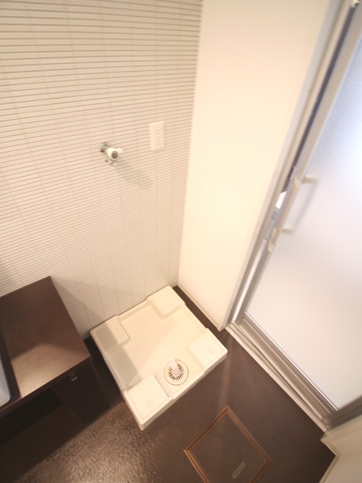 物件内観写真19　(洗濯機置場)