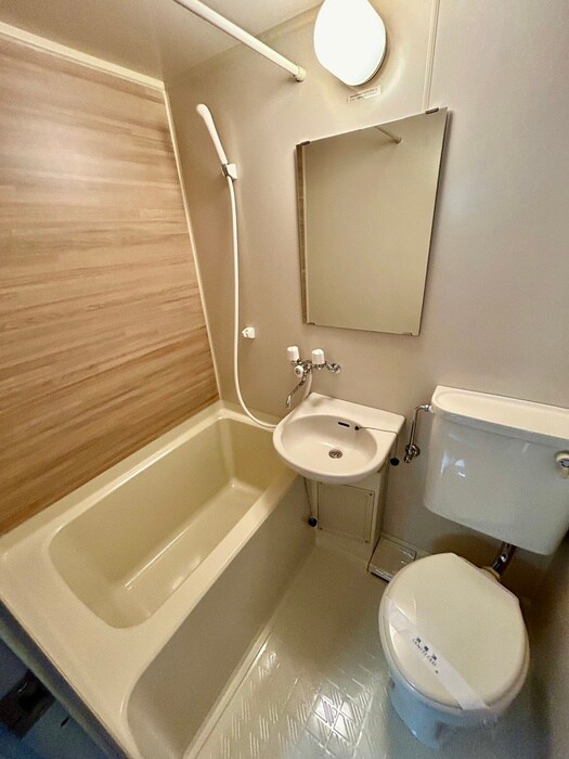 物件内観写真8　(バス／シャワールーム等)