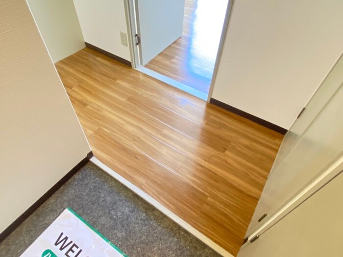 物件内観写真17　(廊下)