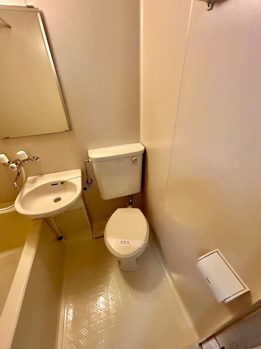 物件内観写真18　(トイレ)