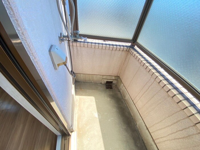 物件内観写真18　(洗濯機置場)