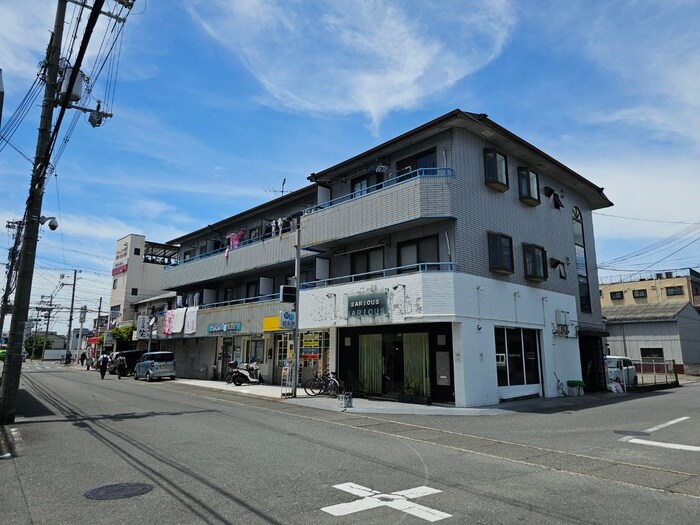 物件外観写真1　(外観写真)