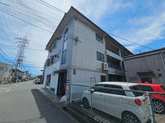 物件外観写真6　(外観写真)