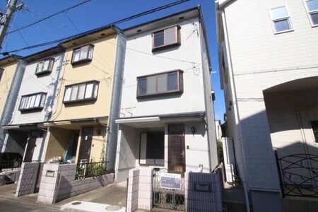 伊勢田町浮面貸家5号地外観写真