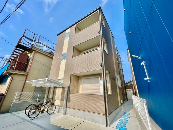 物件外観写真1　(外観写真)