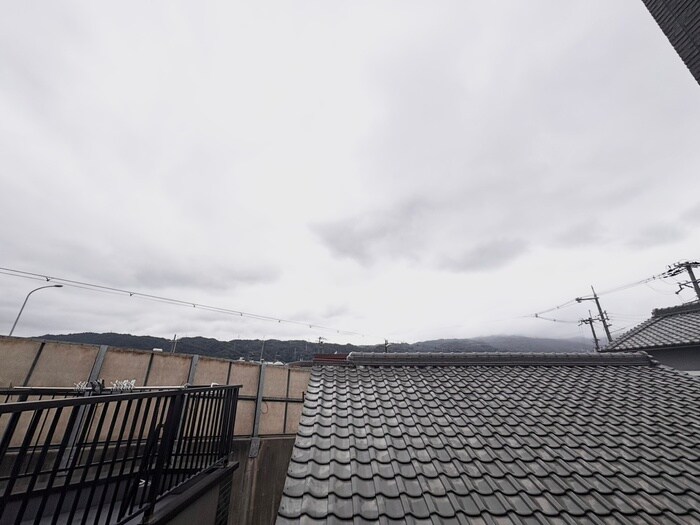 物件内観写真22　(室内からの展望)