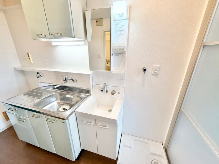 物件内観写真14　(洗面)