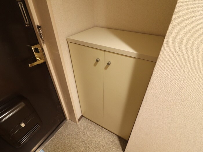 物件内観写真17　(靴箱)