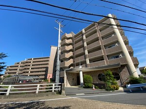 ｸﾚｽﾃ-ｼﾞ宇治小倉ﾌﾟﾘｳﾞｨｱ(309)外観写真