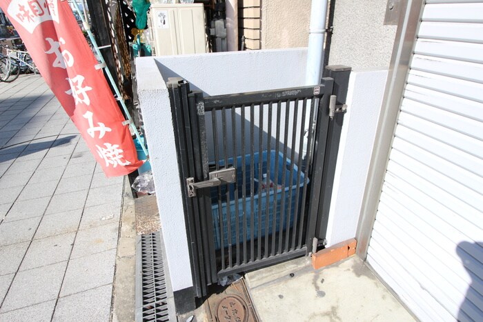 物件外観写真6　(建物設備)