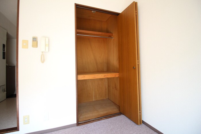 物件内観写真11　(収納)