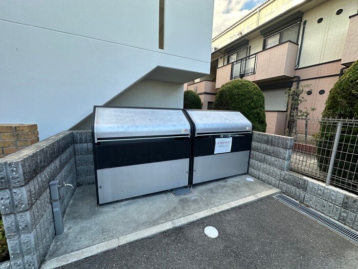 物件外観写真6　(建物設備)