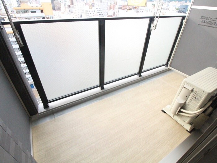 物件内観写真16　(ベランダ・バルコニー)