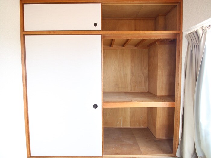 物件内観写真13　(収納)