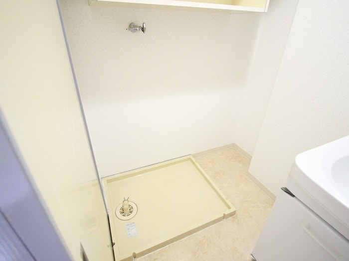 物件内観写真17　(洗濯機置場)