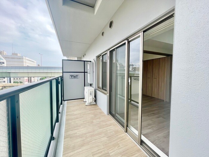 物件内観写真16　(ベランダ・バルコニー)