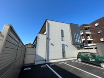 MAKANI長岡京の外観写真